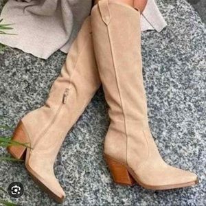Vince Camuto Afelia Boots
